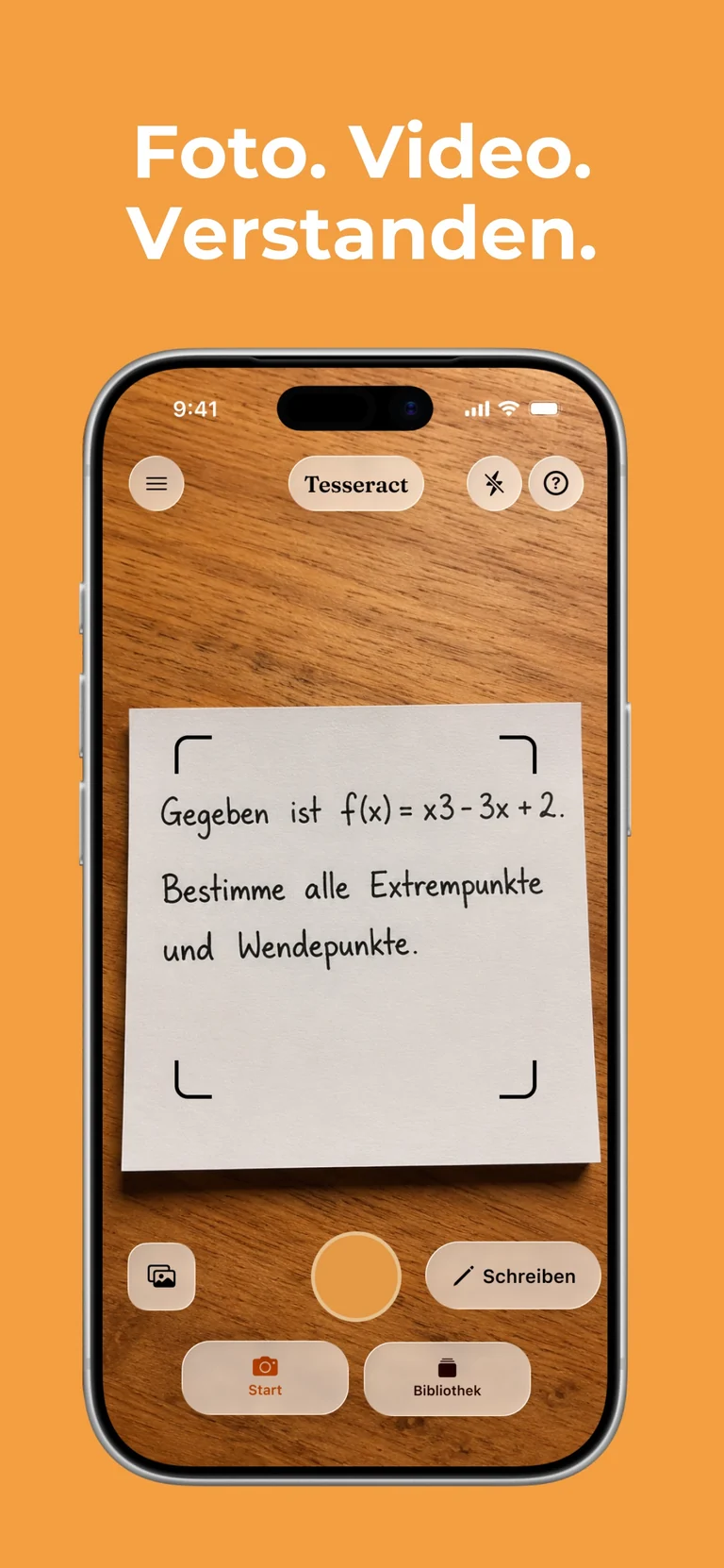 Tesseract App Store screenshot showing camera input for a STEM question, in German
